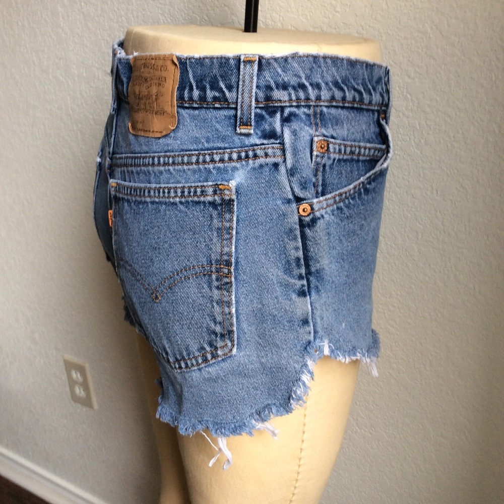 Vintage Levi’s Orange Tag Cutoffs - Picture 3 of 4